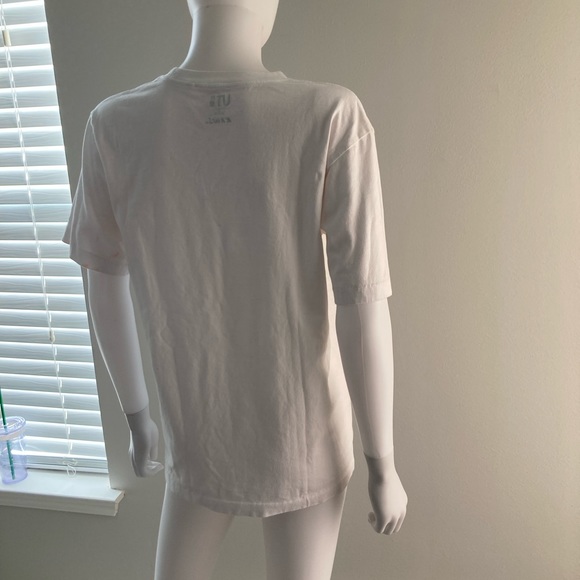 Kaws UNIQLO T-Shirt White Size - S UT Japan - Picture 9 of 13